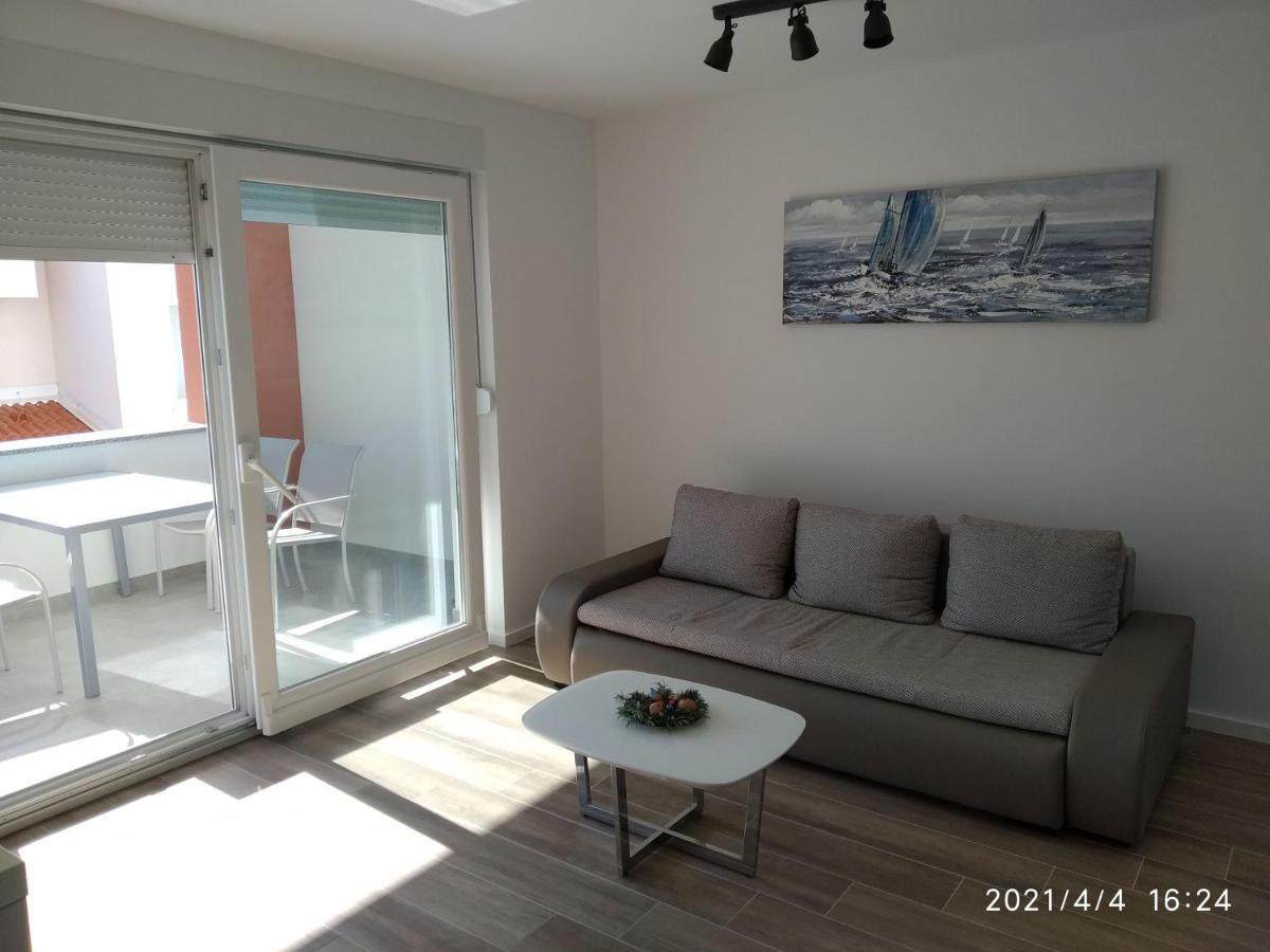 Relax Apartments Novalja Εξωτερικό φωτογραφία