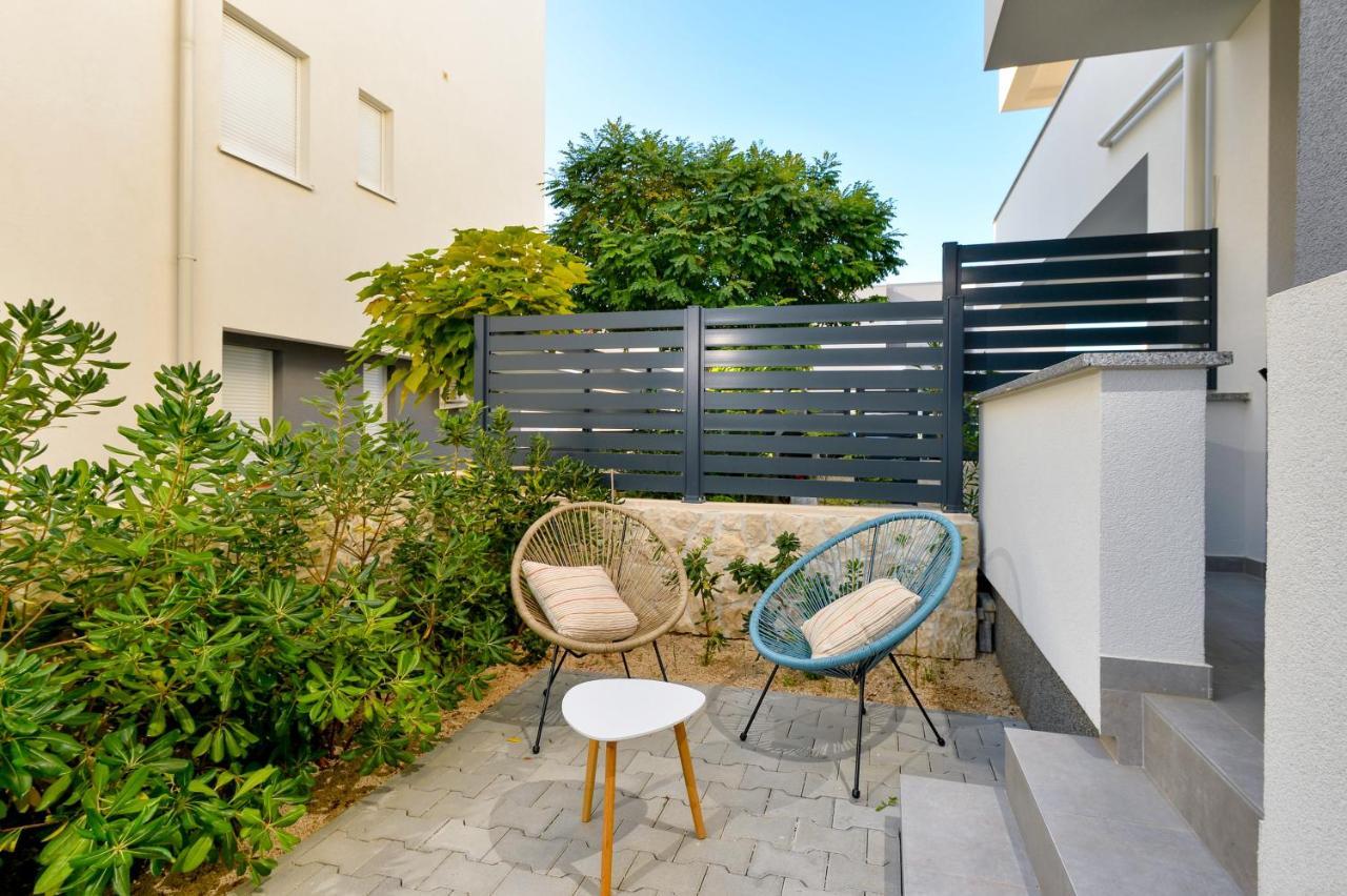 Relax Apartments Novalja Εξωτερικό φωτογραφία