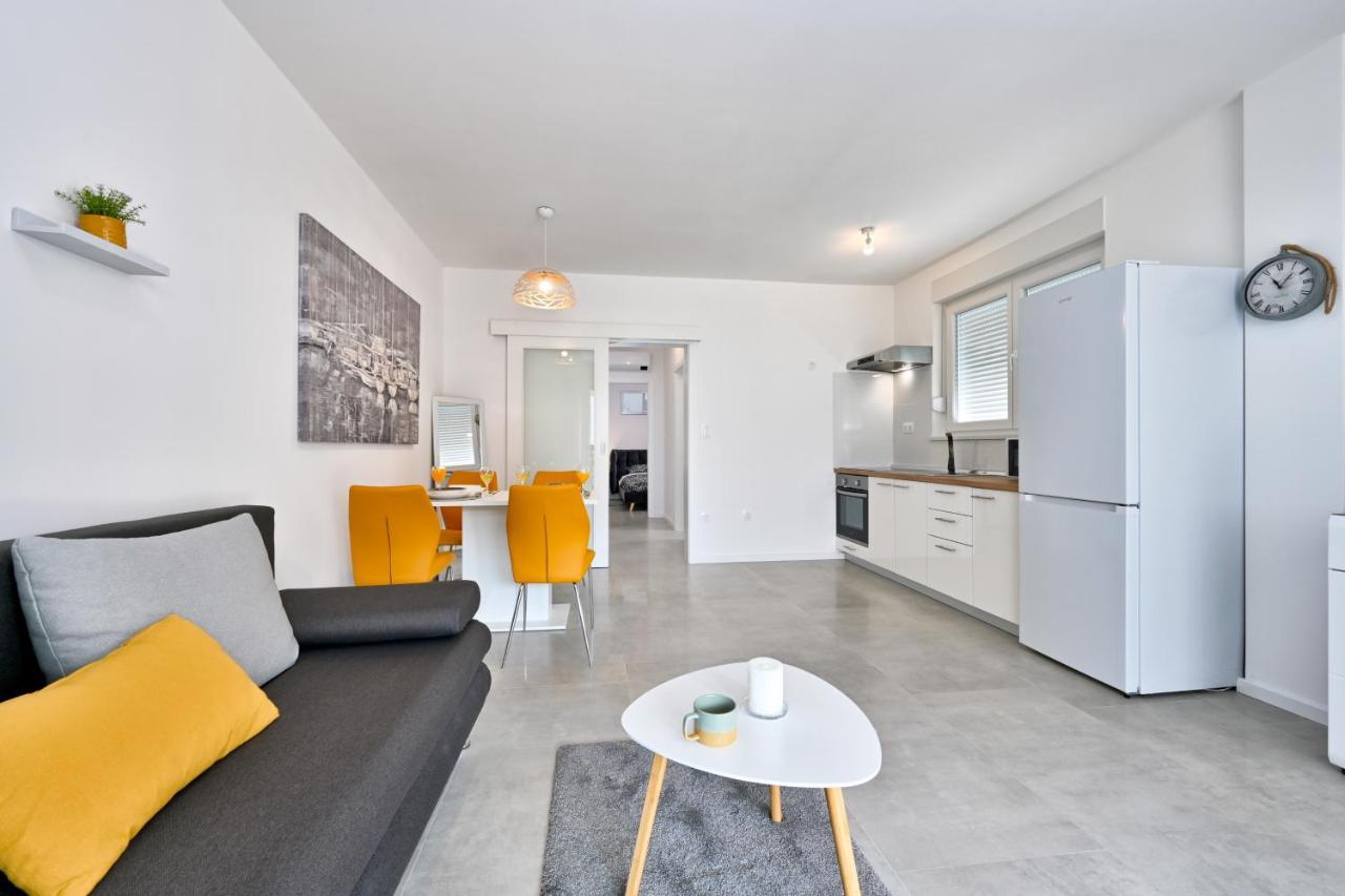 Relax Apartments Novalja Εξωτερικό φωτογραφία