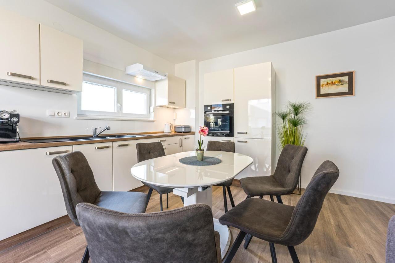 Relax Apartments Novalja Εξωτερικό φωτογραφία