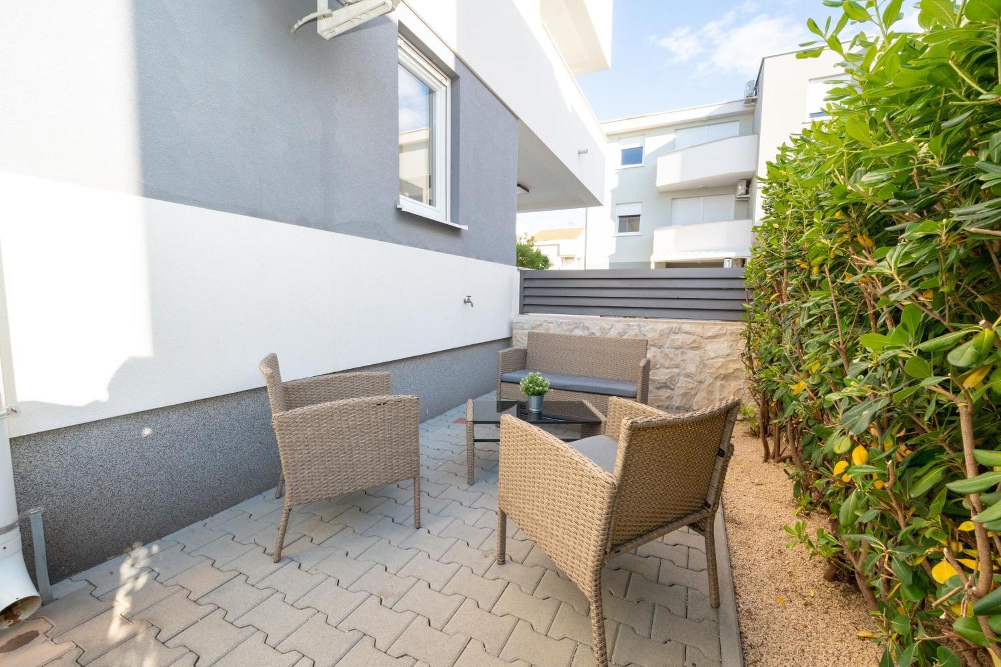 Relax Apartments Novalja Εξωτερικό φωτογραφία