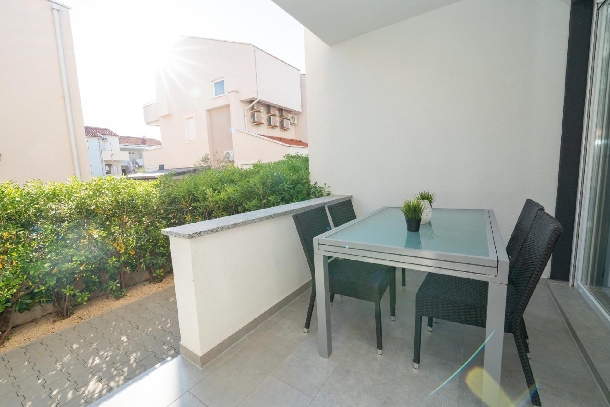 Relax Apartments Novalja Εξωτερικό φωτογραφία