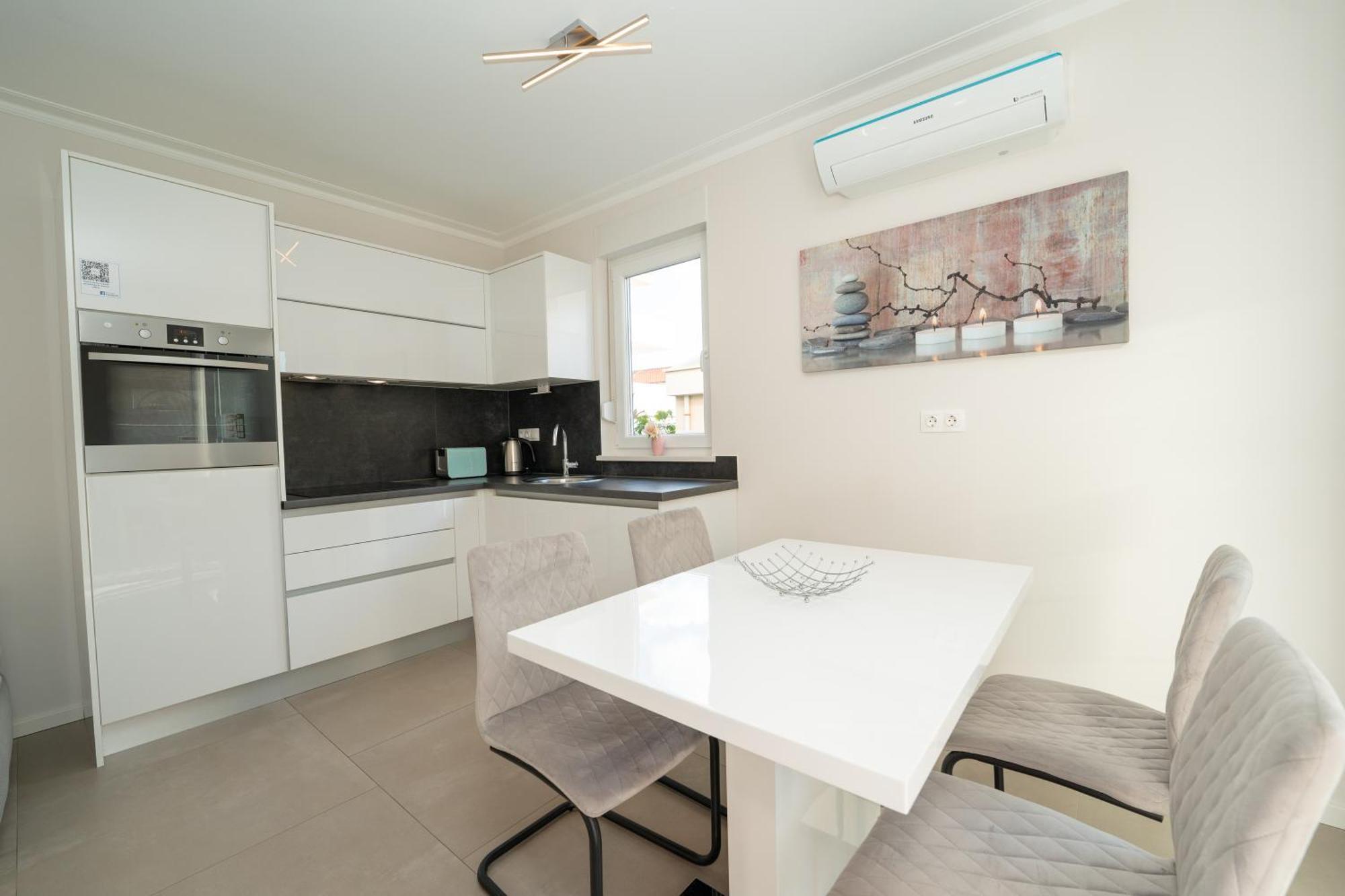Relax Apartments Novalja Εξωτερικό φωτογραφία