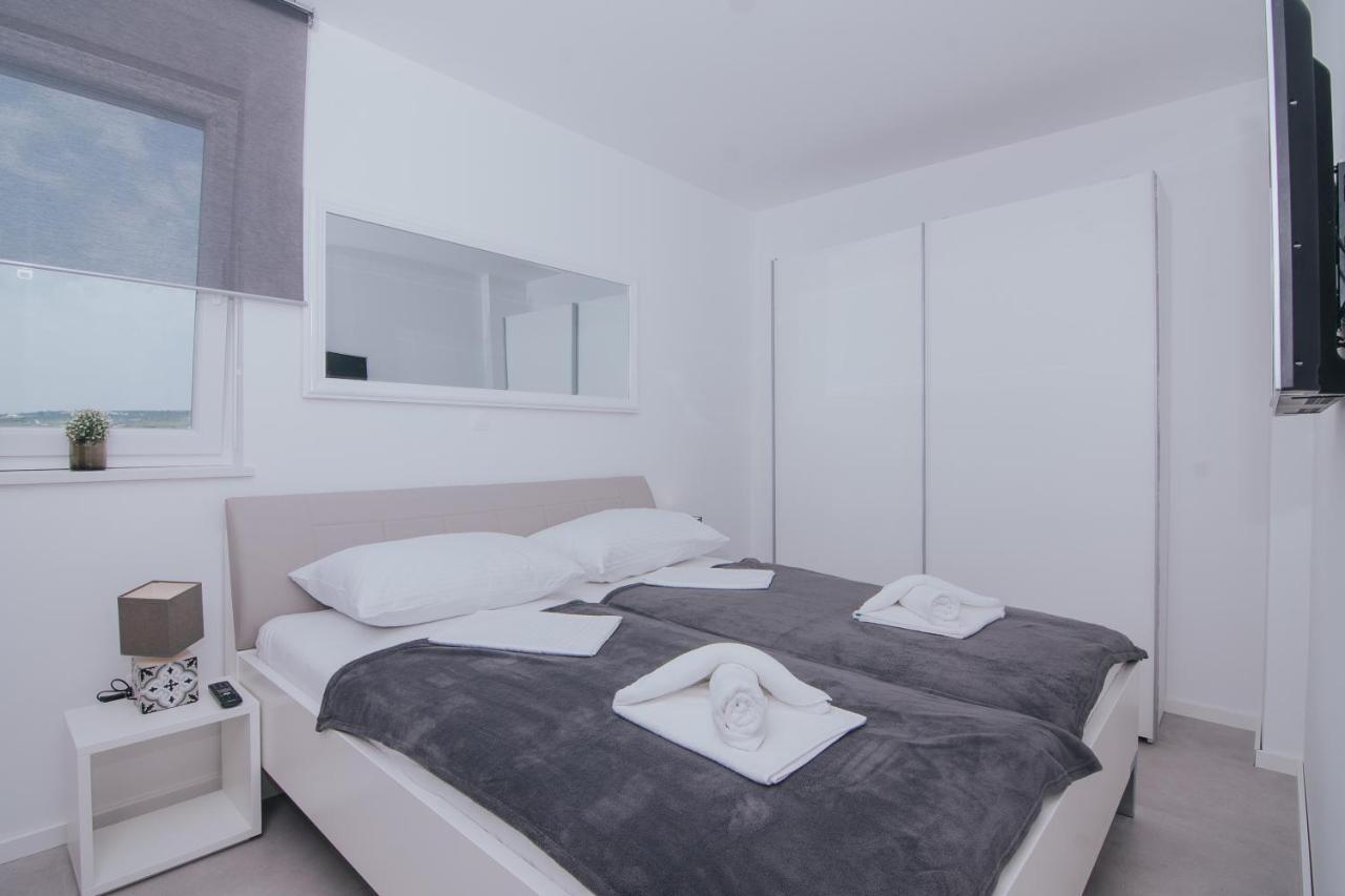Relax Apartments Novalja Εξωτερικό φωτογραφία
